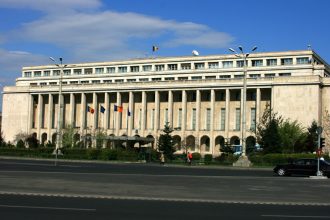 un fost premier vorbeste despre o criza sociala nu vom sti cum sa iesim din palatul victoria 698ce2a59f864