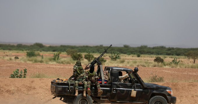 un lider al regimului militar din niger cere populatiei sa se pregateasca pentru razboiul cu franta 698e69c28362f