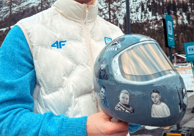 un sportiv ucrainean spune ca cio i a interzis casca personalizata cu portrete ale atletilor ucisi in razboi reactia lui zelenski 698acab6e79eb