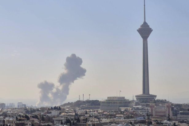 update sua si israel ataca iranul trump anunta o operatiune majora prin care va distruge capacitatile militare si nucleare ale iranului sua cer ca armata iranului sa depuna armele 69a2a7726cfd4