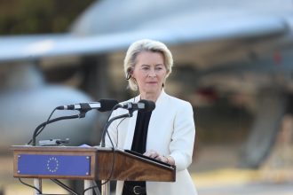 ursula von der leyen mesaj la implinirea a patru ani de razboi in ucraina europa este alaturi de ucraina neclintita financiar militar in aceasta iarna grea 699d46d8da5dc