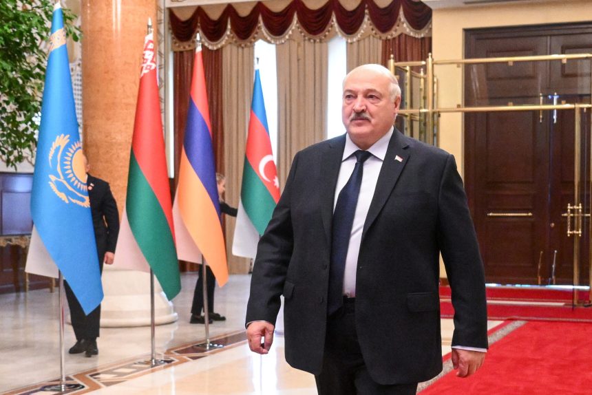 volodimir zelenski anunta sanctiuni impotriva lui lukasenko pentru sprijinul acordat rusiei 699586838fa7e