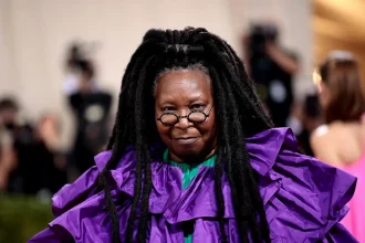 whoopi goldberg il numeste pe trump extrem de nepoliticos 699f643ea4491
