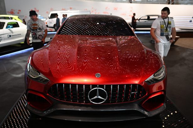 zeci de mii de masini straine ajung in rusia prin china ocolind sanctiunile legate de razboiul din ucraina 698d956c01aaf