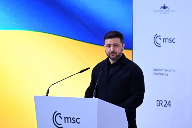 zelenski spune ca sua solicita prea des ucrainei sa faca anumite concesii liderul de la kiev despre absenta europei de la negocieri o mare greseala 6990fad665b0c