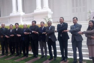 ASEAN ambassadors and Egyptian diplomats attending a Ramadan Iftar hosted by the Indonesian Embassy in Cairo.