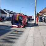ambulanta smurd si o masina implicate in accident pe o strada din sibiu plan rosu activat 69ac199dc8f76