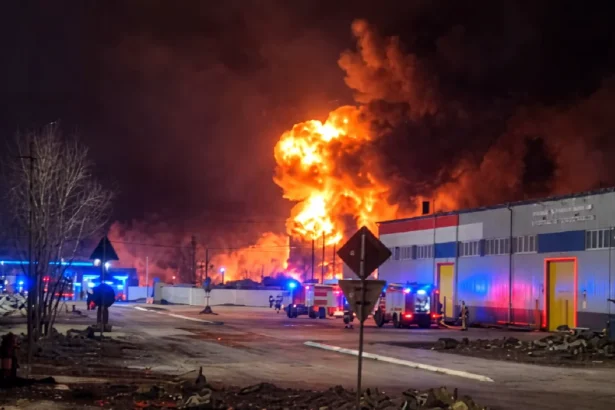 atac cu drone asupra unei rafinarii din iaroslavl infrastructura energetica rusa din nou vizata 69c79a0cc4c5d