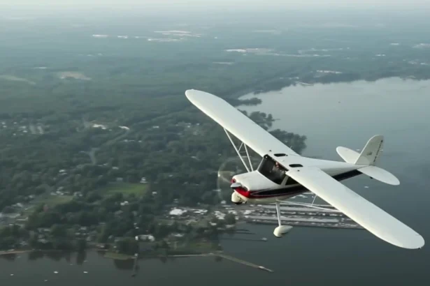 avionul unui influencer rus doborat dupa ce ar fi fost confundat cu o drona ucraineana doua persoane au murit 69c376d90ebd0