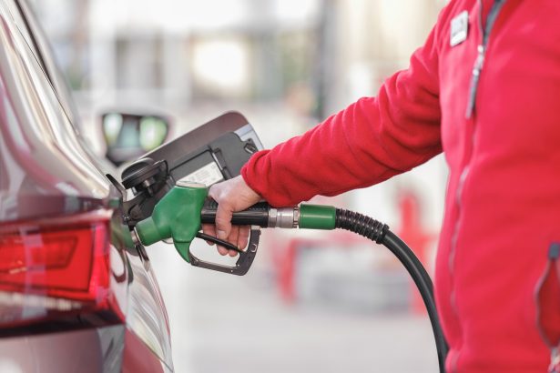 directorul shell crede ca exista riscul introducerii de ratii la carburanti in europa 69c3f568e0ec5