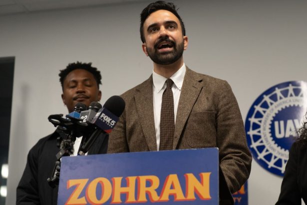 dispozitivul aruncat in apropierea casa primarului new york ului era putea provoca rani grave 69adc9809d044