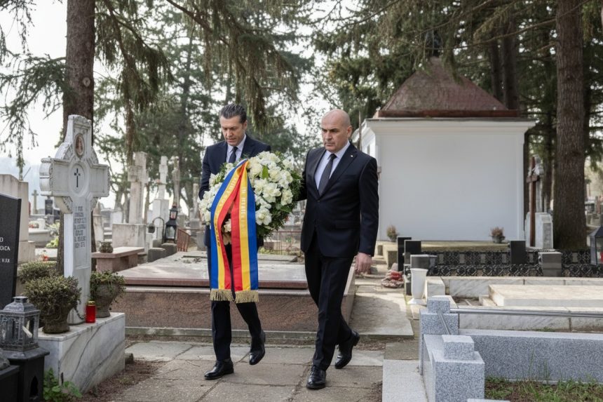 edited 108 ani de la unirea basarabiei cu romania bolojan a depus coroane de flori la manastirea cernica 69c4ef2a8a4bc