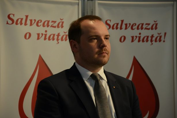 edited alexandru rogobete despre introducerea vaccinarii anti hpv in farmacii este posibil si imi doresc sa l extindem ce declara despre vaccinarea impotriva rujeolei 69c7af7959b53