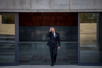 edited circa 300 de cetateni romani raman pe listele prioritare de repatriere anunta mae 69aeb10bb81a2