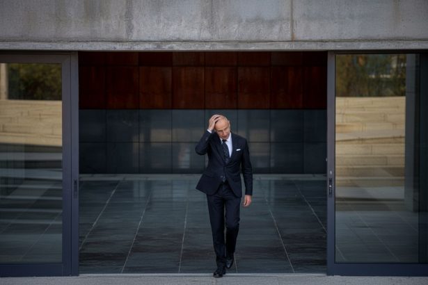 edited circa 300 de cetateni romani raman pe listele prioritare de repatriere anunta mae 69aeb10bb81a2