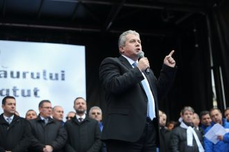 edited daniel buda fermierii din sectorul ovin si caprin din romania in blocaj total am cerut interventia urgenta a comisiei europene 69b941b07b443