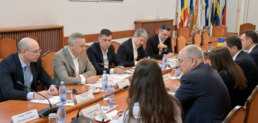 edited florin barbu s a intalnit cu comisarul european costas kadis cei doi au discutat viitorul pescuitului si acvaculturii in ue 69c271bbab1f4