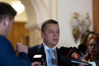 edited grindeanu despre o posibila reasezare a guvernului nu consider ca trebuie sa continui doar de dragul stabilitatii 69c6824978fe9