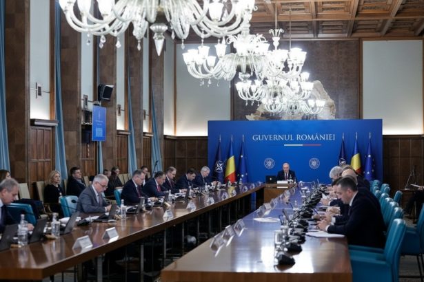 edited guvernul declara stare de criza pe piata petrolului si plafoneaza adaosul comercial la carburanti 69c10b332508e