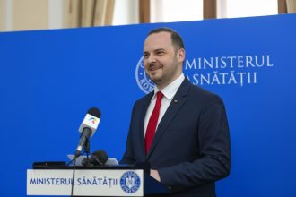 edited ministrul sanatatii despre medicii care lucreaza la stat si la privat sunt impotriva celor care pleaca din timpul programului de lucru de la public ca sa profeseze in privat 69c7b201af48f