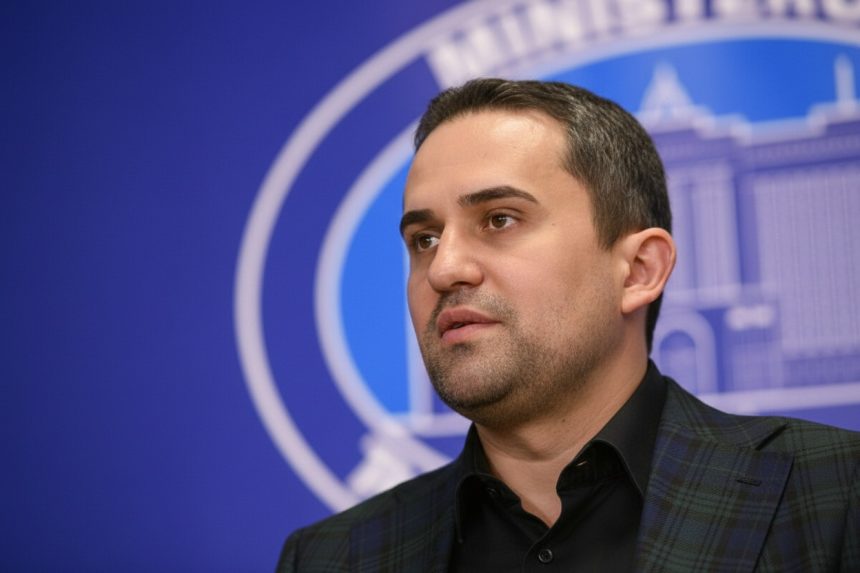 edited ministrul transporturilor anunta un pas decisiv pentru construirea autostrazii dintre transilvania si moldova 69ca4b810adf3