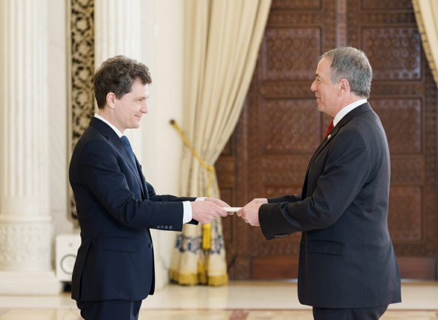 edited noul ambasador sua in romania s a intalnit cu nicusor dan el si a prezentat scrisoarea de acreditare 69a6eb4b0b6f5