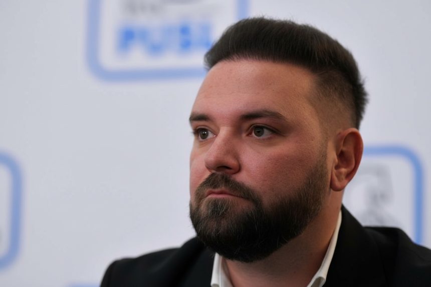 edited piedone jr incepe modernizarea strazilor din ferentari ps5 cere cetatenilor sa semnaleze gropile prin share location 69c2467175f42