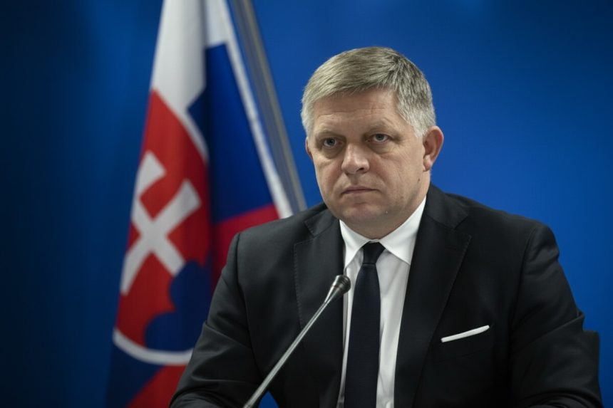 edited premierul slovac vine in romania in timp ce in slovacia este implicat intr un scandal urias 69c58b2802f91