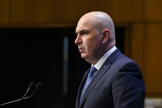 edited reducerea deficitului comercial ilie bolojan ar fi discutat cu ceo ul schwarz group despre investitii si fabrici in romania 69b03ad292221