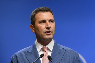 edited romania analizeaza invitatia frantei privind descurajarea nucleara tanczos barna ajunge prima data la presedintele tarii 69a77dac14f13