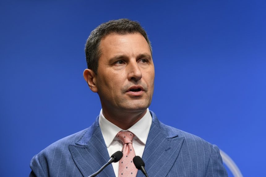 edited romania analizeaza invitatia frantei privind descurajarea nucleara tanczos barna ajunge prima data la presedintele tarii 69a77dac14f13