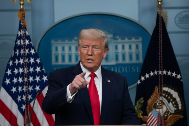 edited sondaj in sua rata de aprobare a lui donald trump a atins un nivel minim 69bbe977ce532