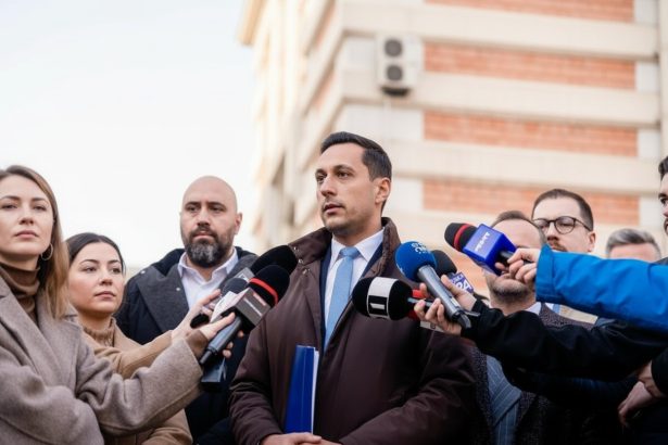 edited vlad gheorghe consilierul lui bolojan baletul psd incurca pe toti sa se decida ce vrea 69afd98da3905