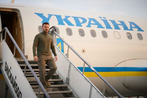 edited zelenski a ajuns la bucuresti pentru discutii cu nicusor dan si ilie bolojan se vor semna trei documente video 69b2a6fa6c661