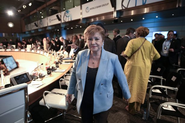 fmi avertisment dur razboiul din orientul mijlociu loveste direct in portofele 69ae8c68a531b