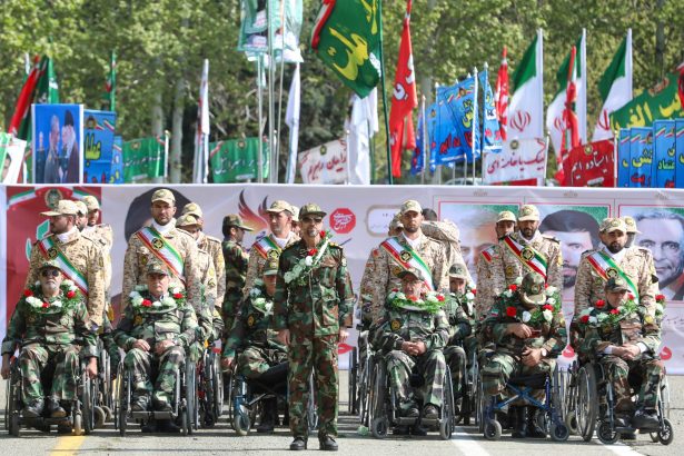 gardienii revolutiei iraniene spun ca pot rezista cel putin sase luni intr un razboi intens 69ad19d0baf54