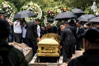 liderul cartelului jalisco el mencho inmormantat intr un sicriu de aur la guadalajara 69a6834c392d6