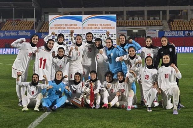 mai multe jucatoare din echipa de fotbal a iranului nu vor sa se mai intoarca in tara 69aec6b5518ea