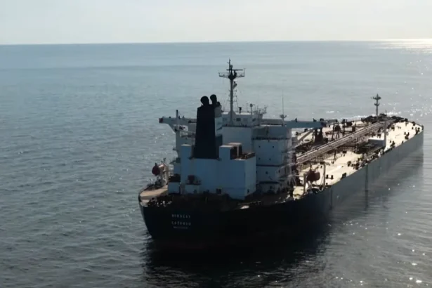 marea britanie permite interceptarea navelor din flota fantoma rusa in apele sale 69c4fceb7fcf6