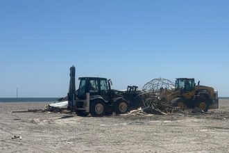 noi nstalatii ingropate ilegal descoperite pe plajele din navodari autoritatile extind controalele pe intreg litoralul 69b28e3b48873