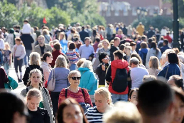 oamenii fug din tarile din occident migratia la nivel record valul de plecari accelereaza 69c3652e28b86