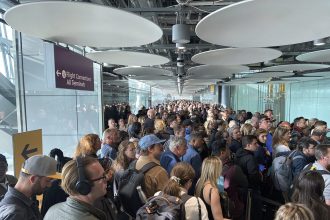 opt avioane de pasageri au reusit sa decoleze din abu dhabi care sunt destinatiile 69a58f01acdaf