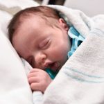 parintii au ajuns sa refuze ingrijirile preventive de rutina pentru nou nascuti 69bea6151aeb4