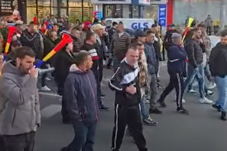 protest al minerilor de la complexul energetic oltenia 69b8309ede318