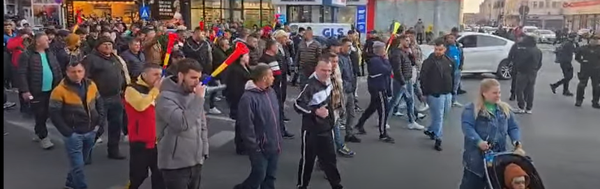 protest al minerilor de la complexul energetic oltenia 69b8309ede318