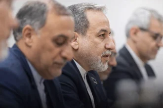 reteaua nevazuta care tine regimul iranian in picioare beneficiile economice devin arma principala de control social 69ca6745d6e15