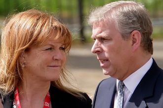 sarah ferguson sub presiune in ancheta epstein se cere audierea ei in congresul sua 69c657c7de943