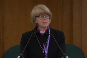 schimbare radicala la varful bisericii anglicane traditia pusa la incercare de sarah mullally prima femeie arhiepiscop 69c3cb10b2750