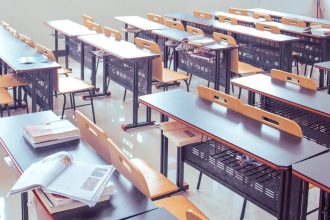 simulare evaluare nationala viii 2026 peste 145 000 de elevi au dat azi proba la romana 69b8122e9b88a