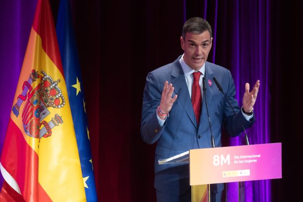 sondaj flash in spania doi din trei spanioli se opun atacurilor din iran 69aa71f3d377b